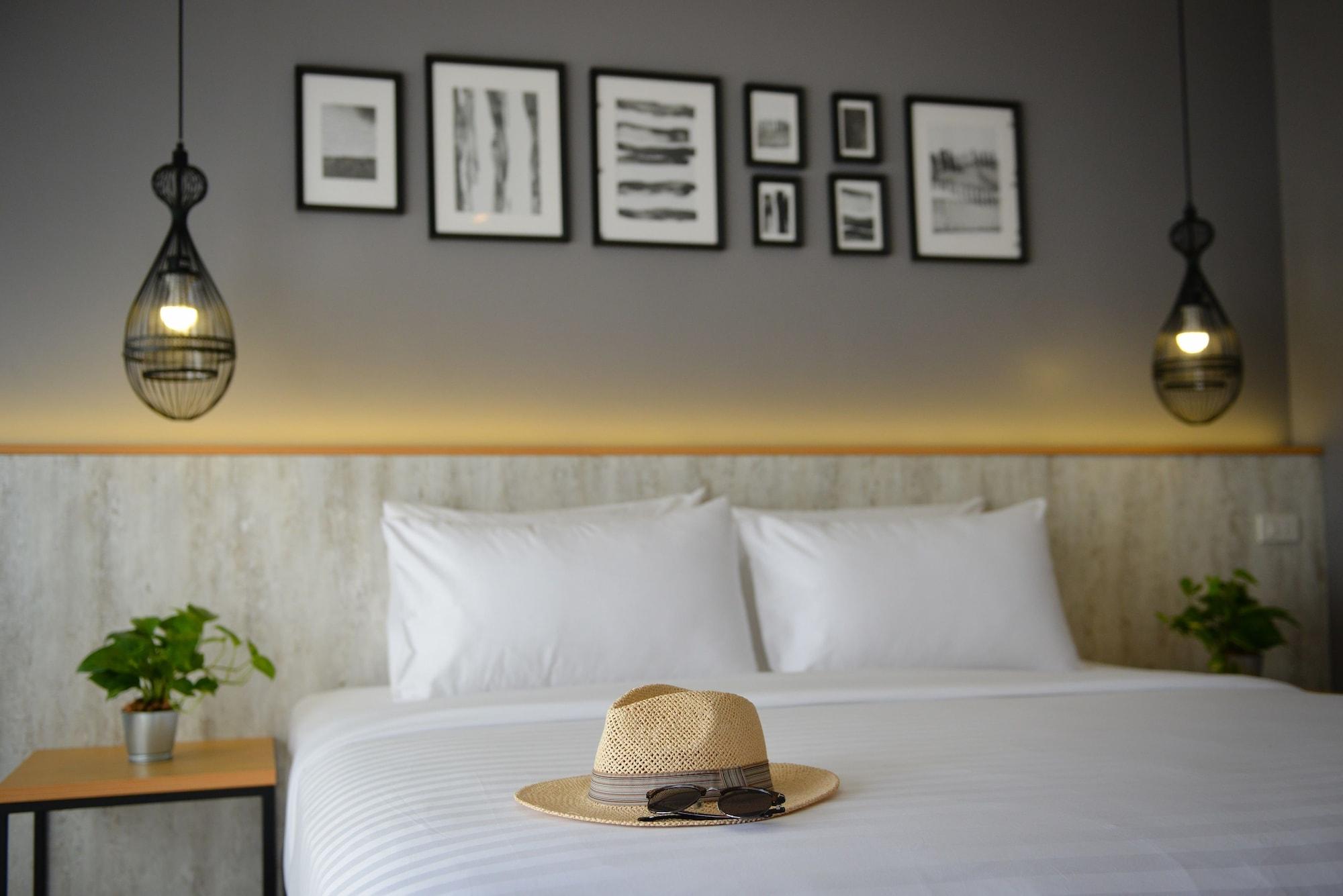 Ruenthip Pattaya Hotel Luaran gambar