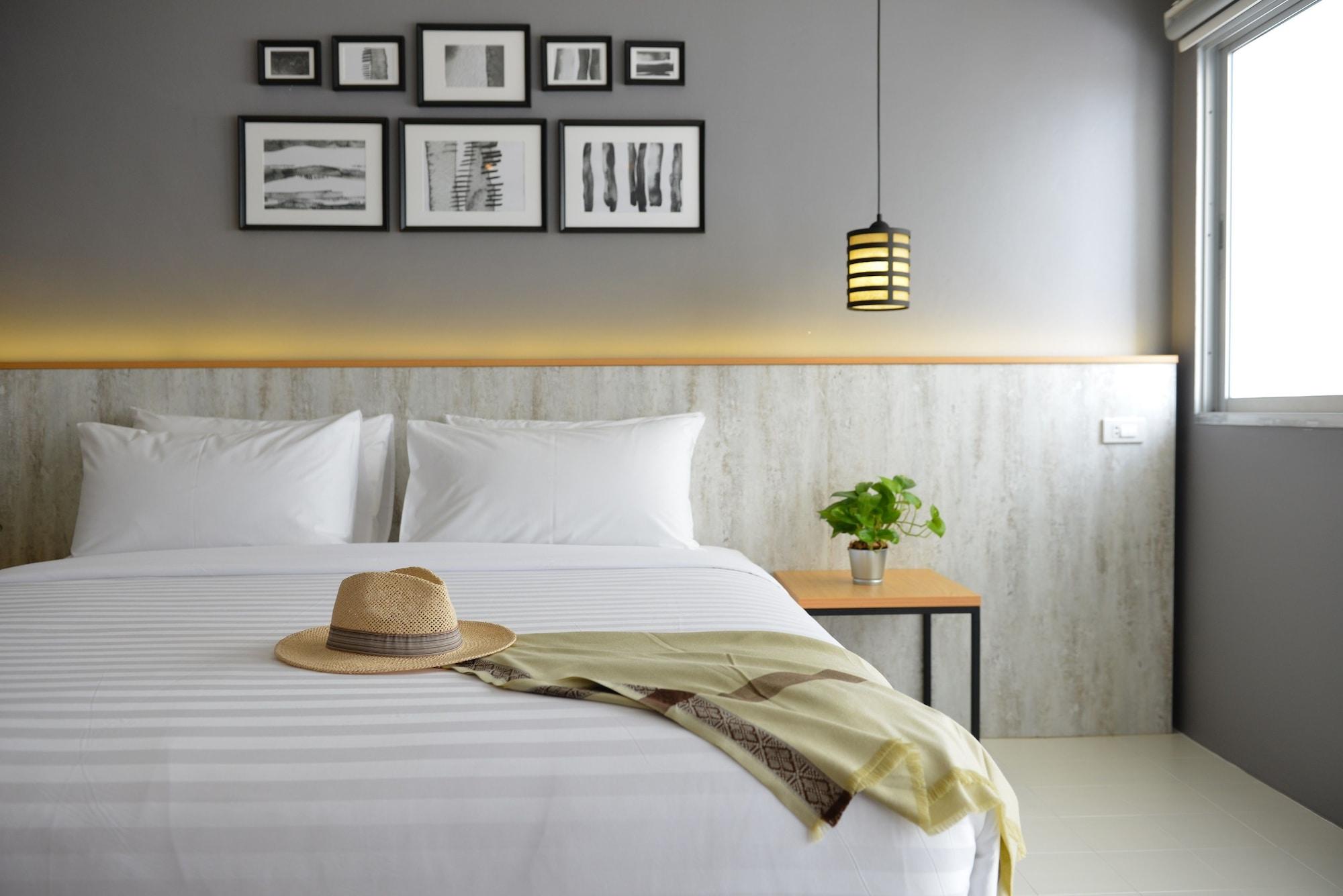 Ruenthip Pattaya Hotel Luaran gambar