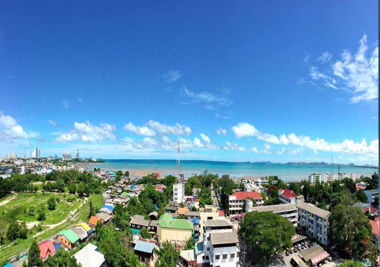 Ruenthip Pattaya Hotel Luaran gambar