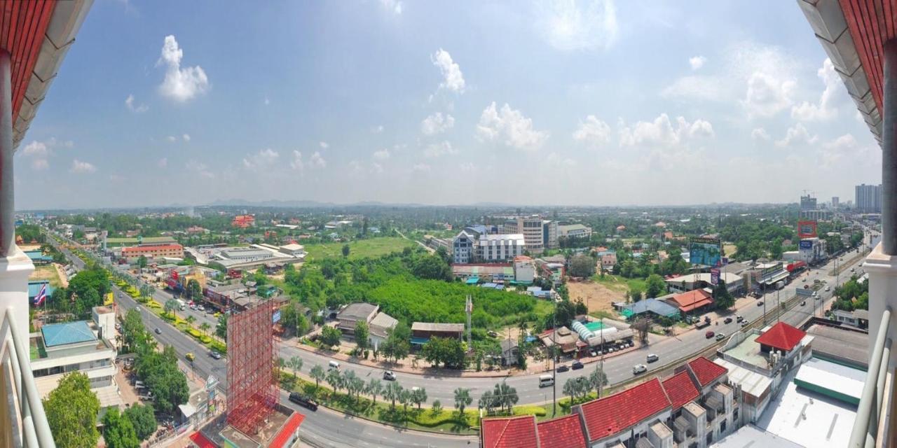 Ruenthip Pattaya Hotel Luaran gambar